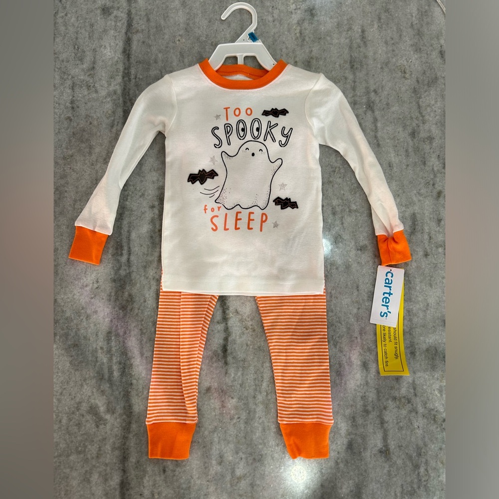 Carter’s Halloween PJs Size 24M